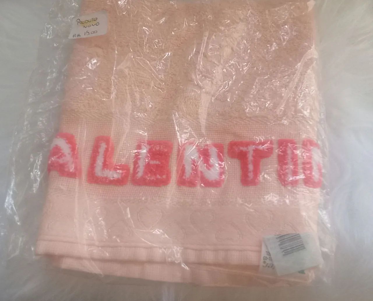 Toalha infantil personalizada com bordado