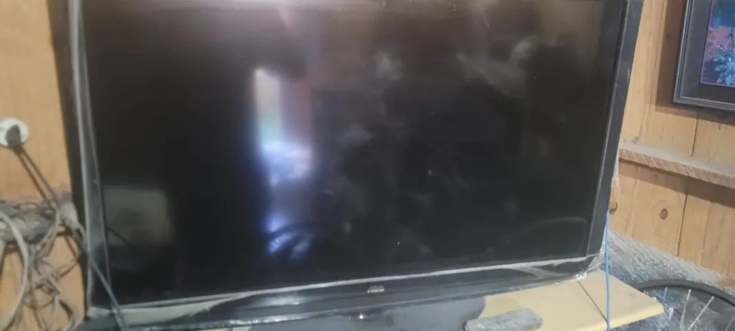 TV Monitor AOC 42 pol H428pw - Leia a descrição - Foto 2