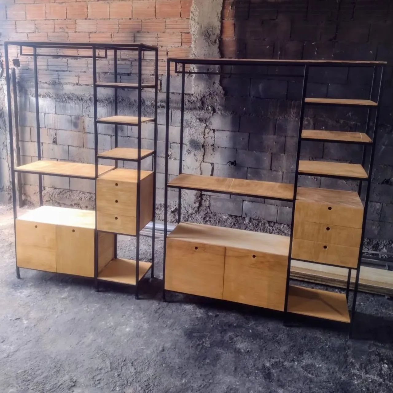 Guarda roupa industrial 