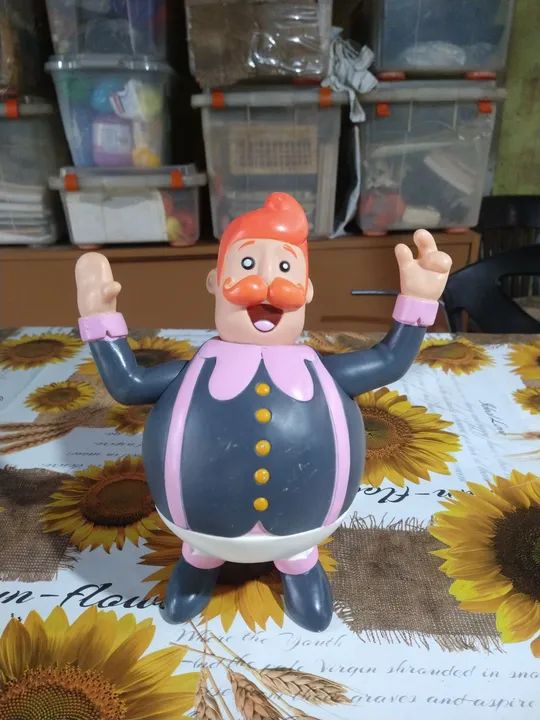 Boneco da série Dr. Bita.