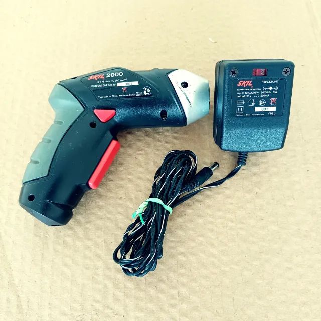 Parafusadeira Skil Twister 2000 3,6v com fonte  - Foto 5