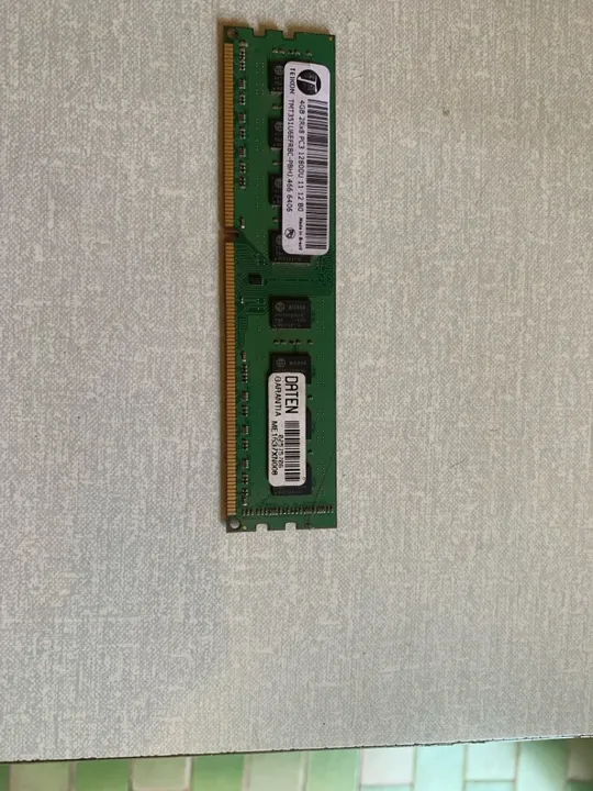 Memória RAM 4GB DDR3 Teikron
