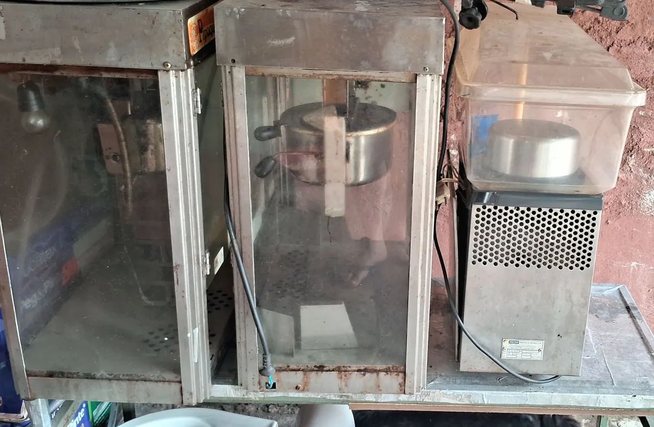 2 Máquinas de Pipoca Industrial e 1 suqueira - Foto 6