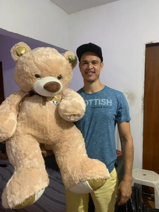 Vendo pelúcia urso gigante love - Foto 2