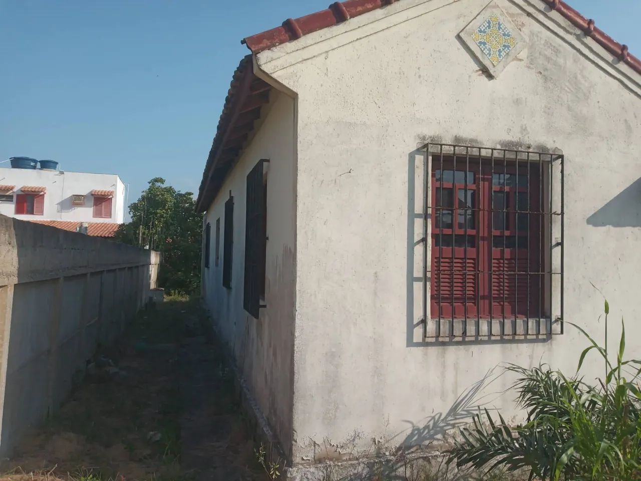 CASA GRUSSAI - PERTO DO CLUBE. - Foto 4