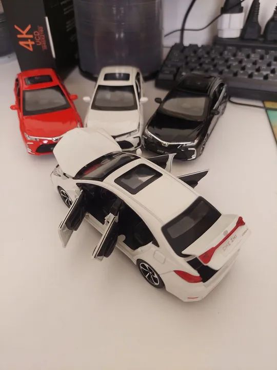 Muniatura Corolla bateria e fricção - Foto 5