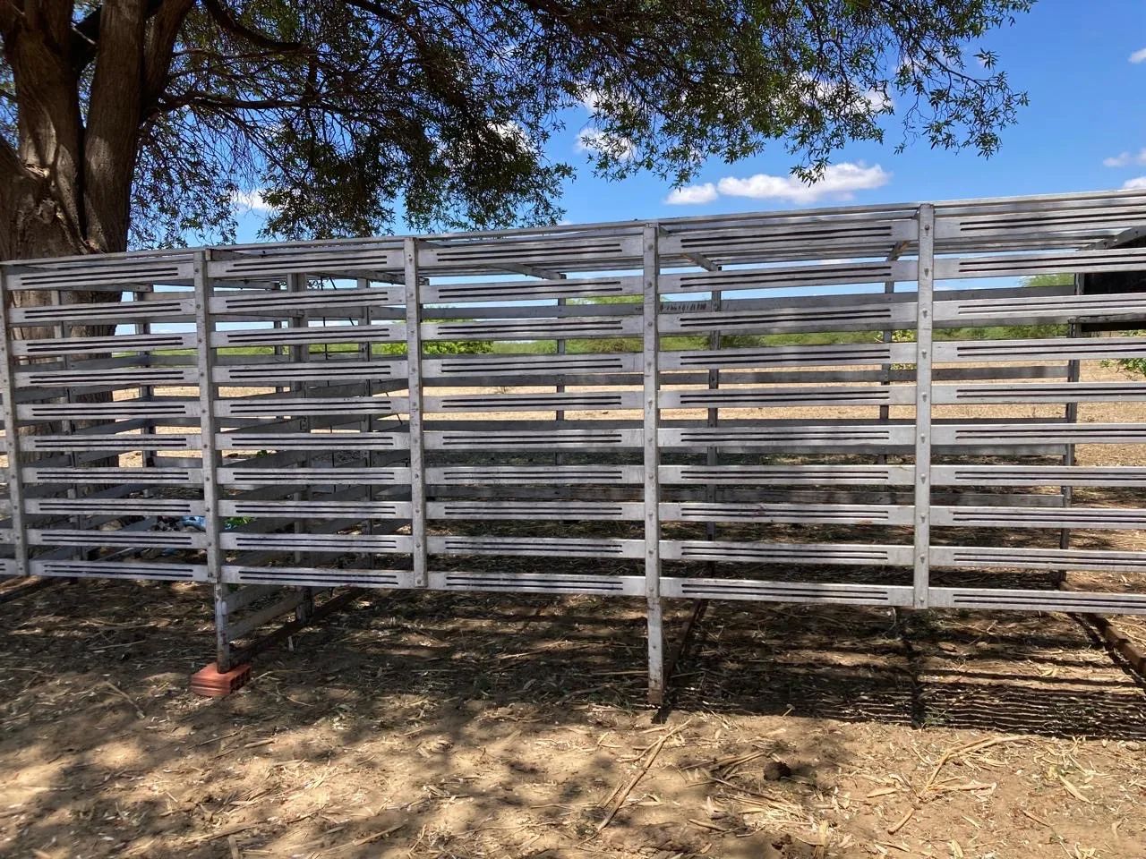 Gaiola de madeira para animais - Foto 4