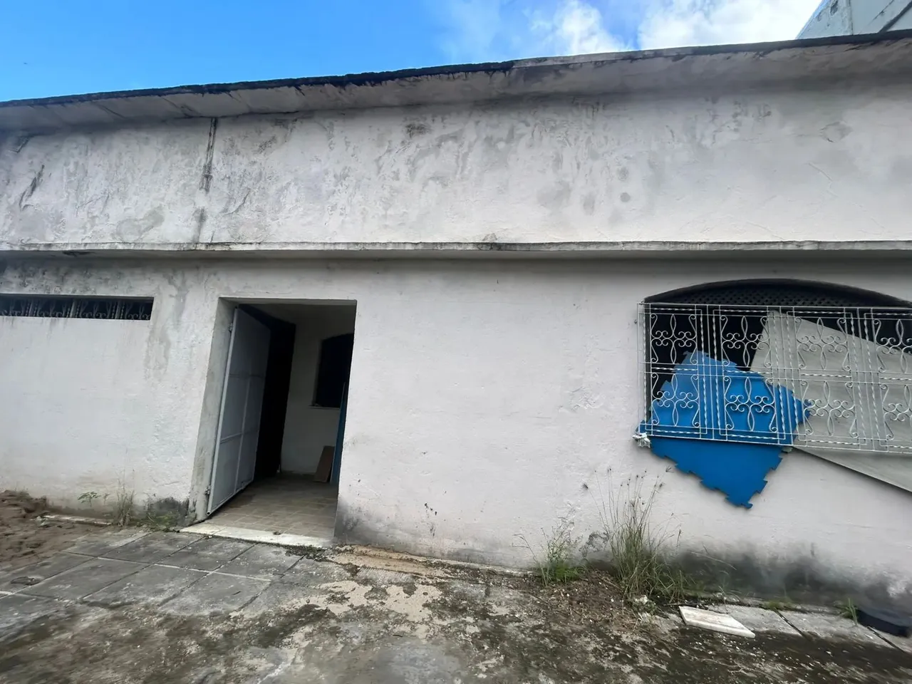 Imóvel para aluguel tem 140 metros quadrados com 3 quartos em Farol - Maceió - AL