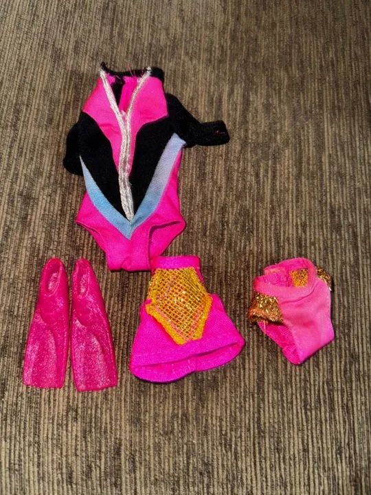 Roupas Para Boneca Barbie Kit Com 4 Mergulhadora
