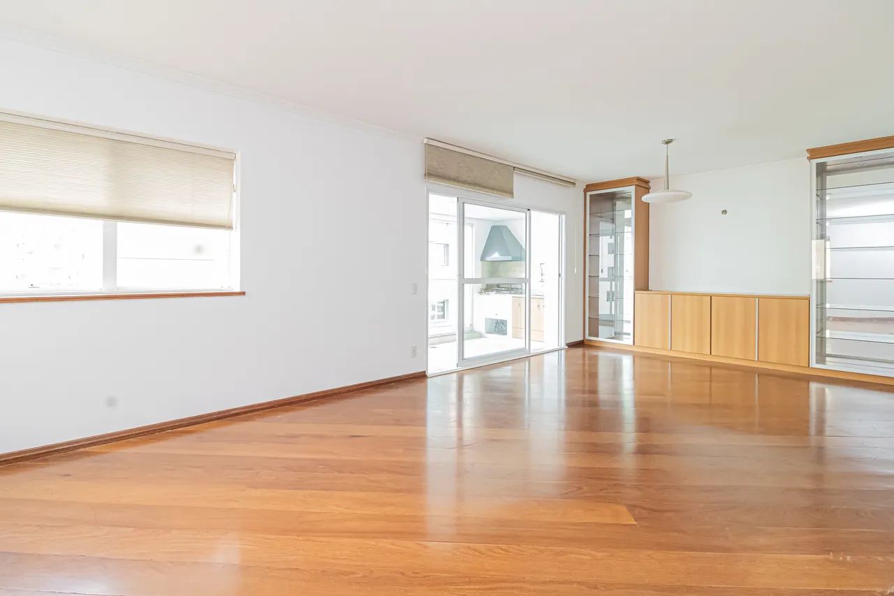 Imóvel para aluguel com 155 metros quadrados com 3 quartos em Campo Belo - São Paulo - SP