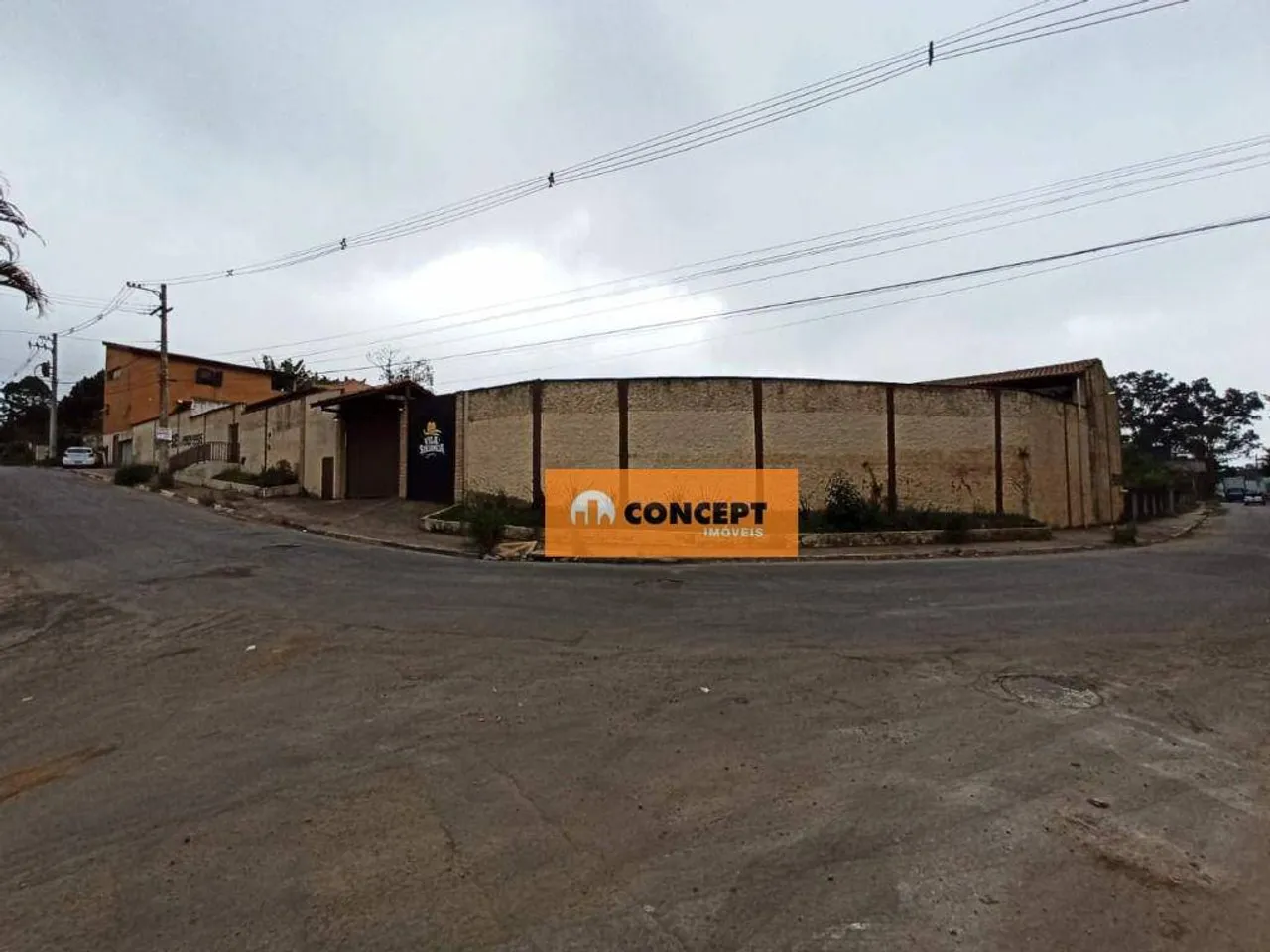 Casa + salões comerciais para venda, 400 metros da rod. índio Tibiriçá, Chácaras Nova Suza