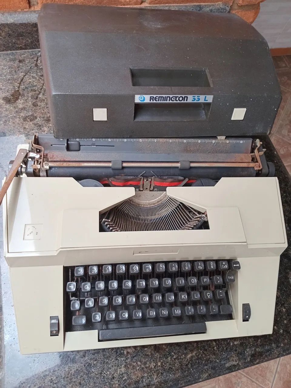 Maquina de escrever REMINGTON 33L - Foto 2