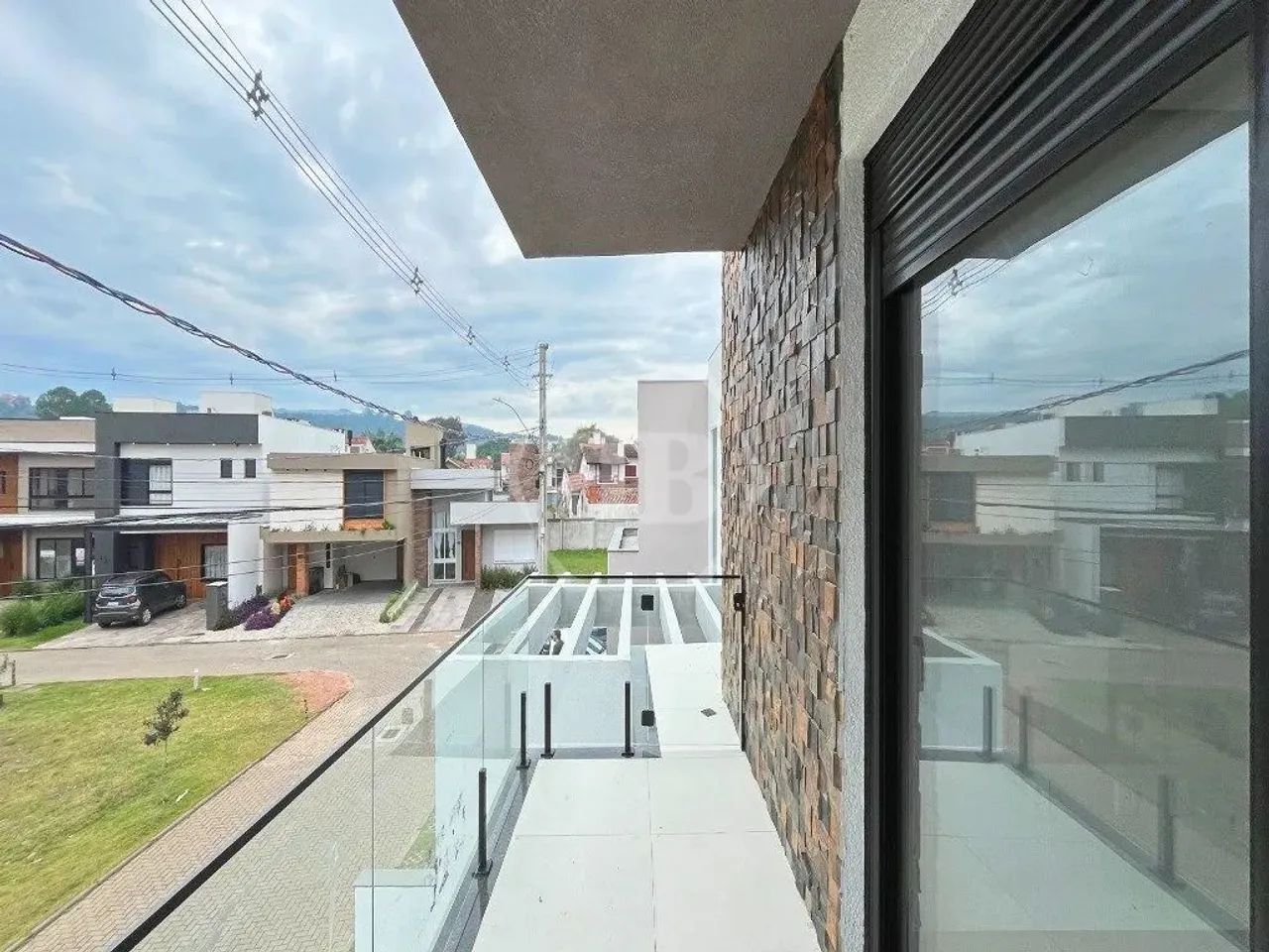Sobrado Novo com 3 Suítes no Condomínio Pátio Verd - Foto 9