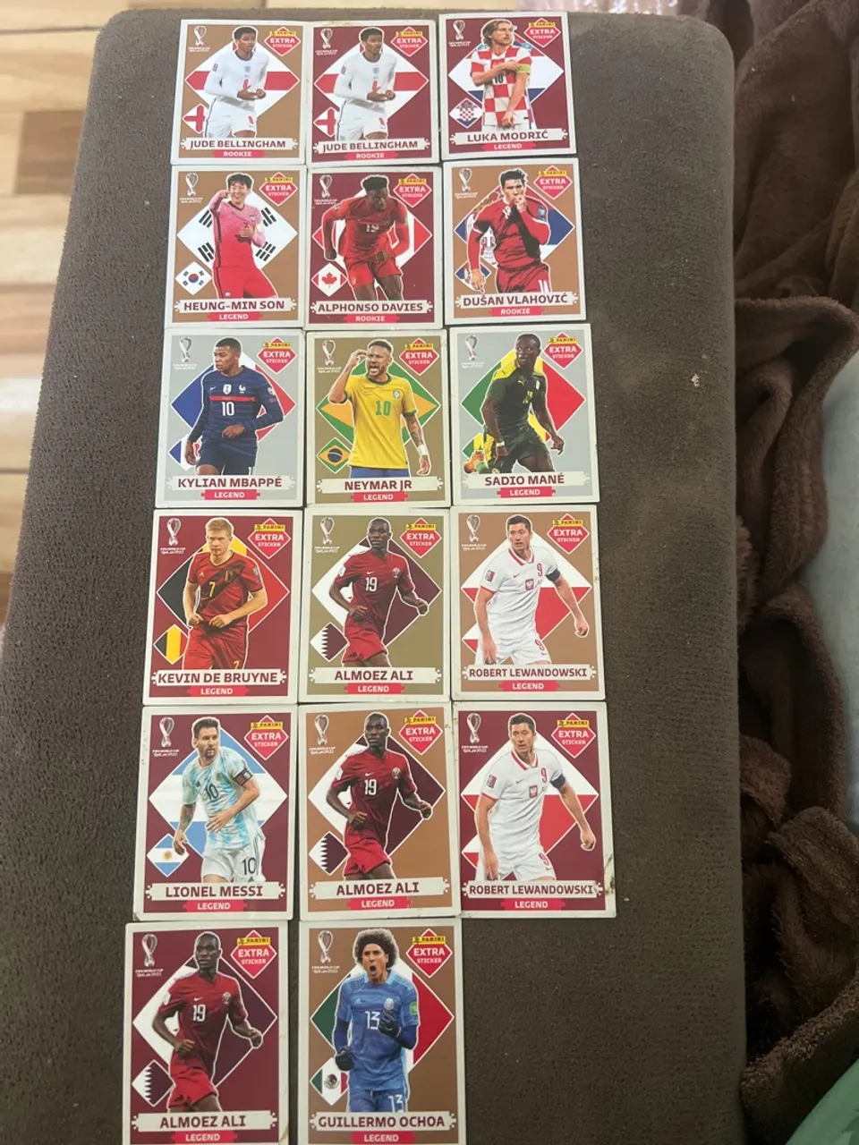 Cartinha do Neymar e outras aceito ofertas