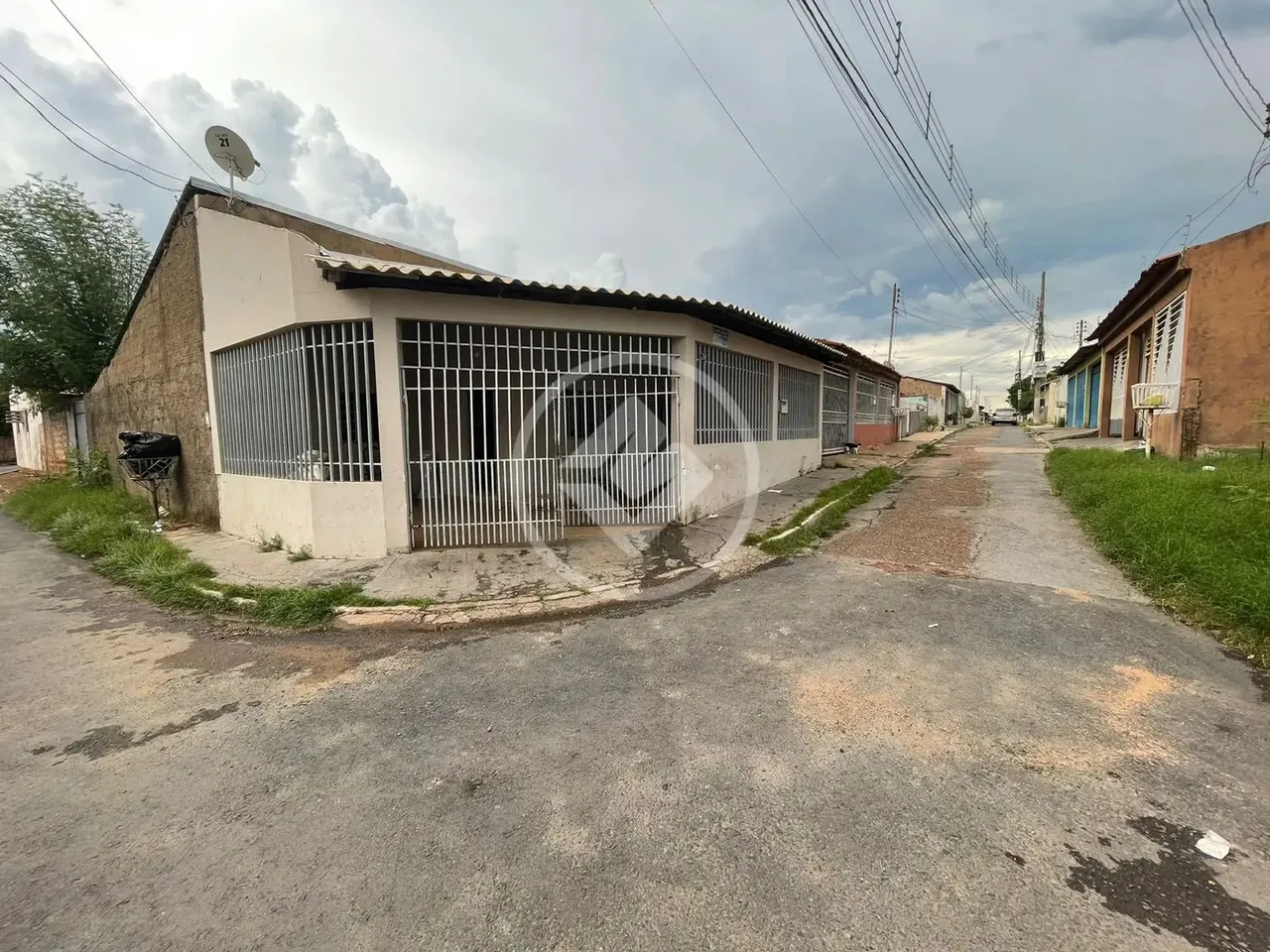 Casa de Esquina com 3 quartos, Bairro Cidade Verde, Cuiabá - MT R$ 270.000,00 codigo: 6005
