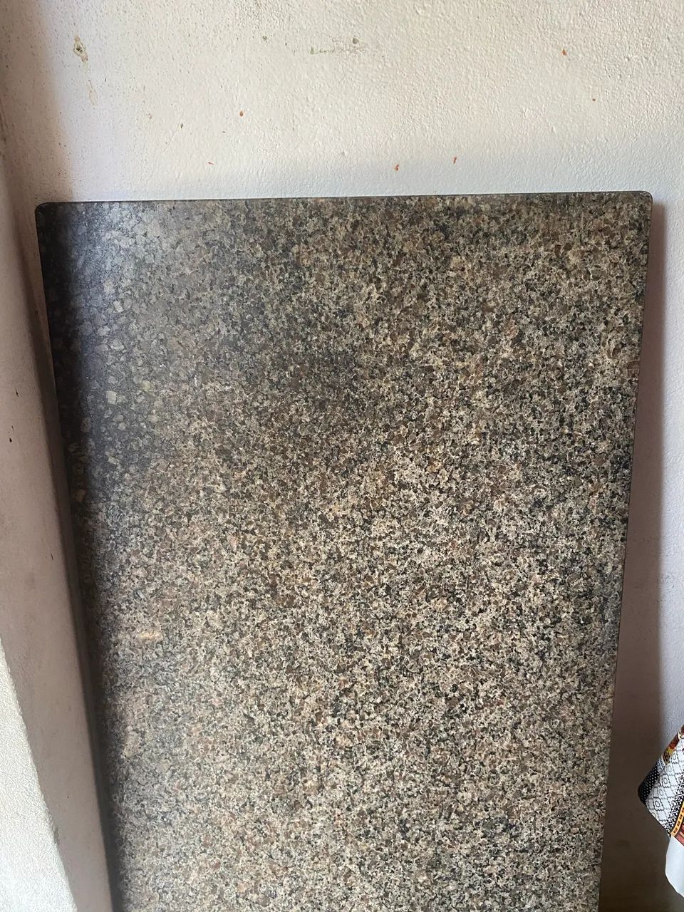 Vendo pedra de mesa granito  