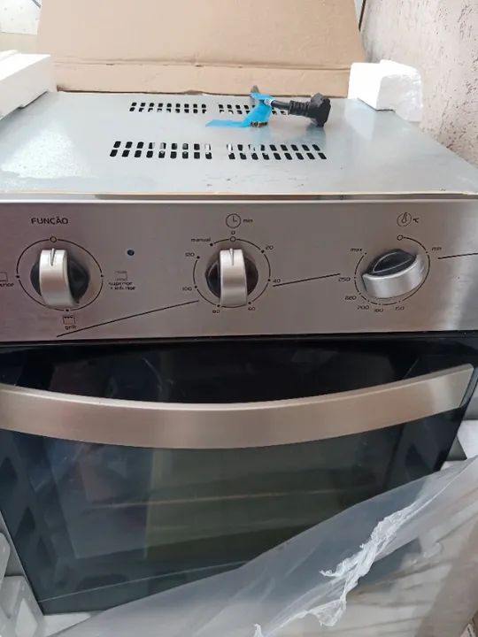 Forno elétrico de embutir Continental  66L - Foto 5