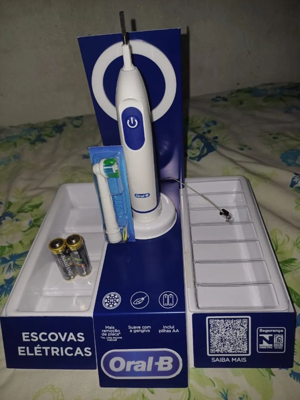 Escova elétrica oral-b pró saúde 