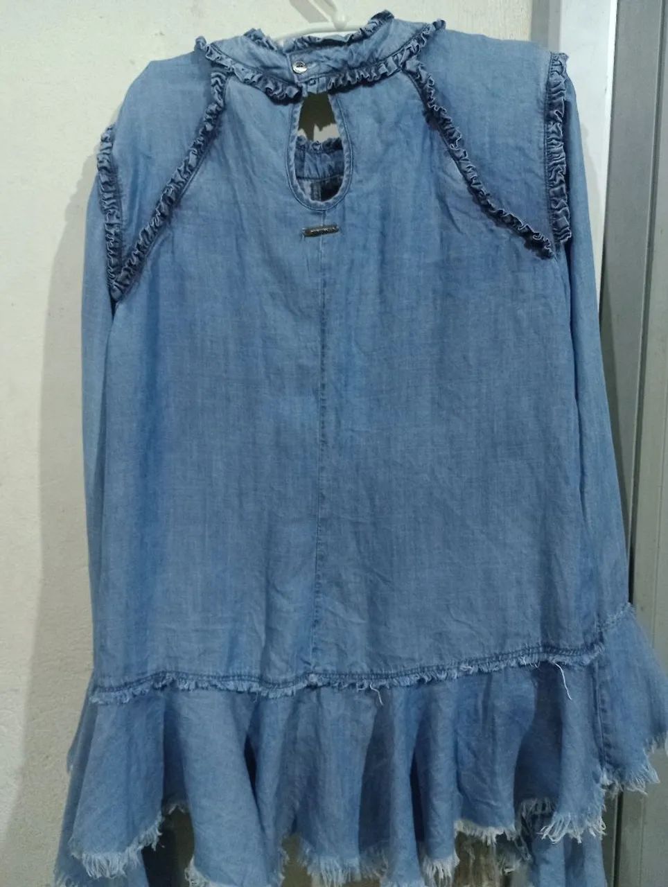 Blusao Jeans com transparência e babados - M - Foto 5