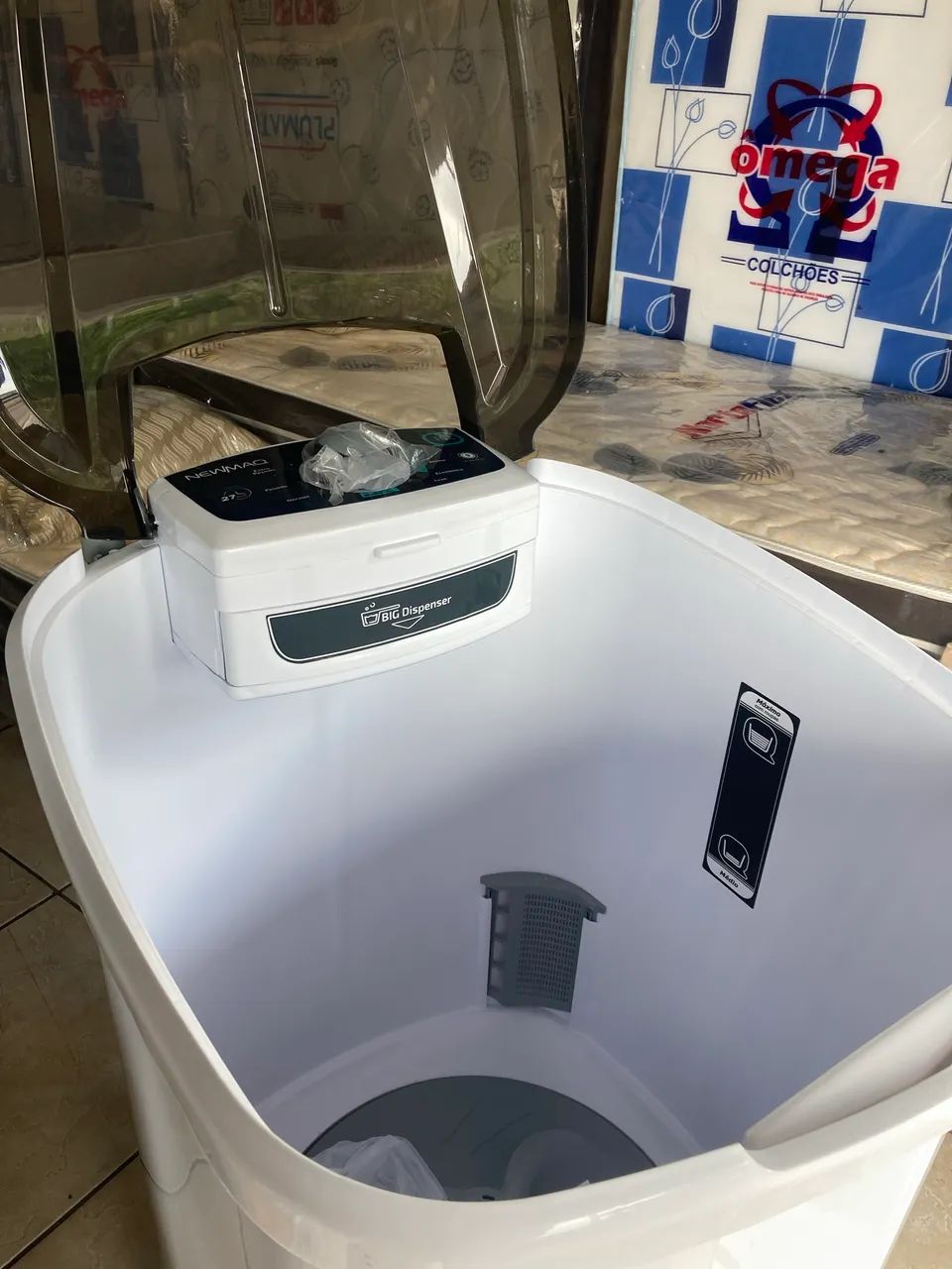 Tanquinho de lavar roupa 10 kg - Foto 2