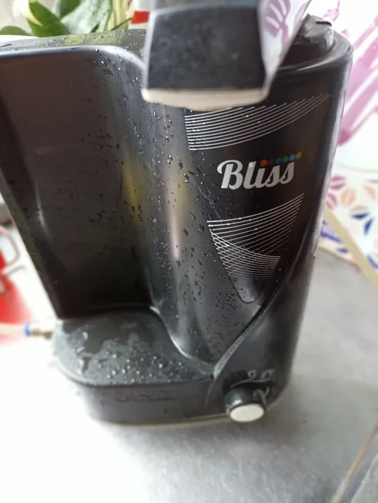 Purificador Europa Bliss Preto usado