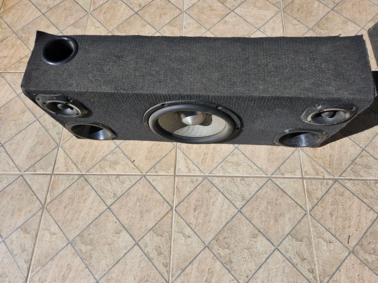 Caixa de Som com sub Bravox 12"  completa com cornetas e Twitter hinor - Foto 2