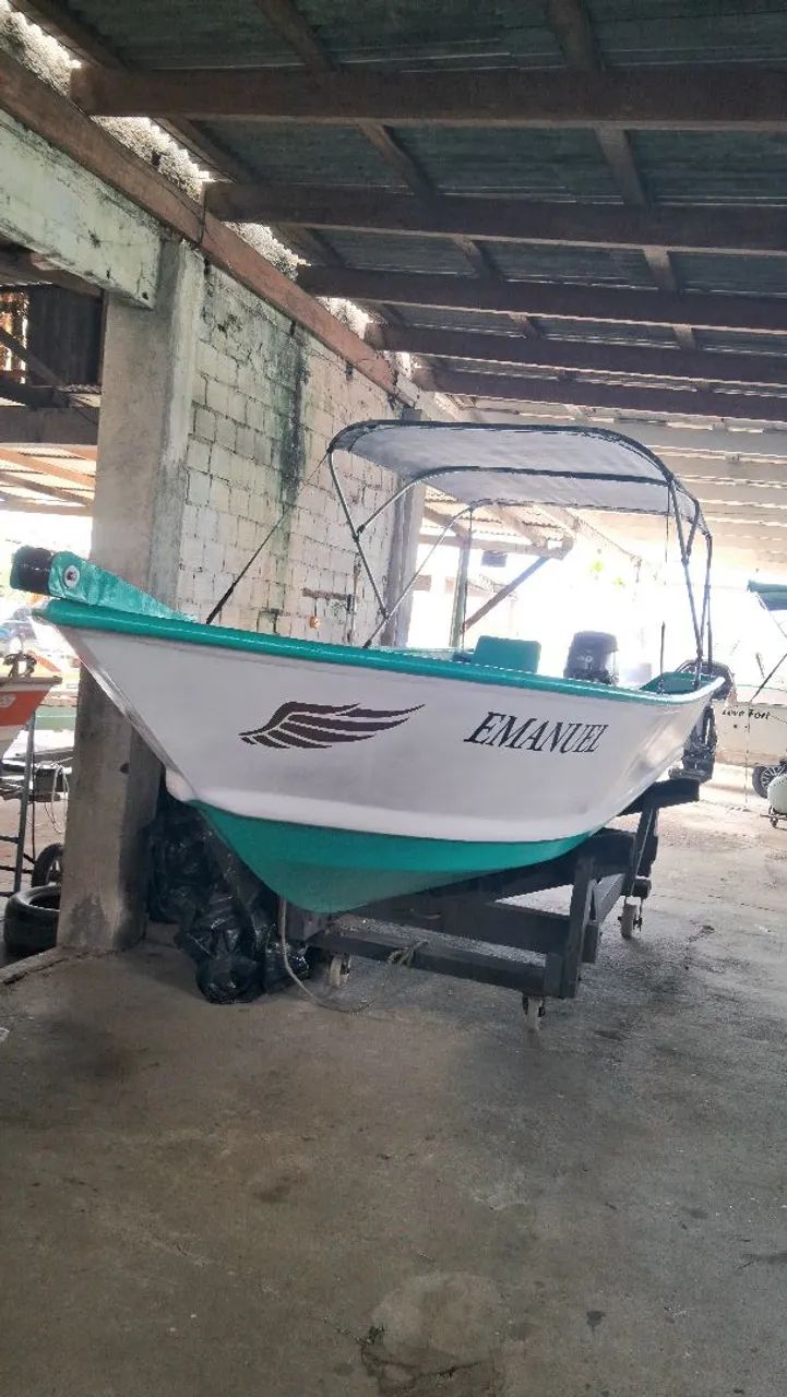 Voadeira fibra borda alta 40hp yamaha 