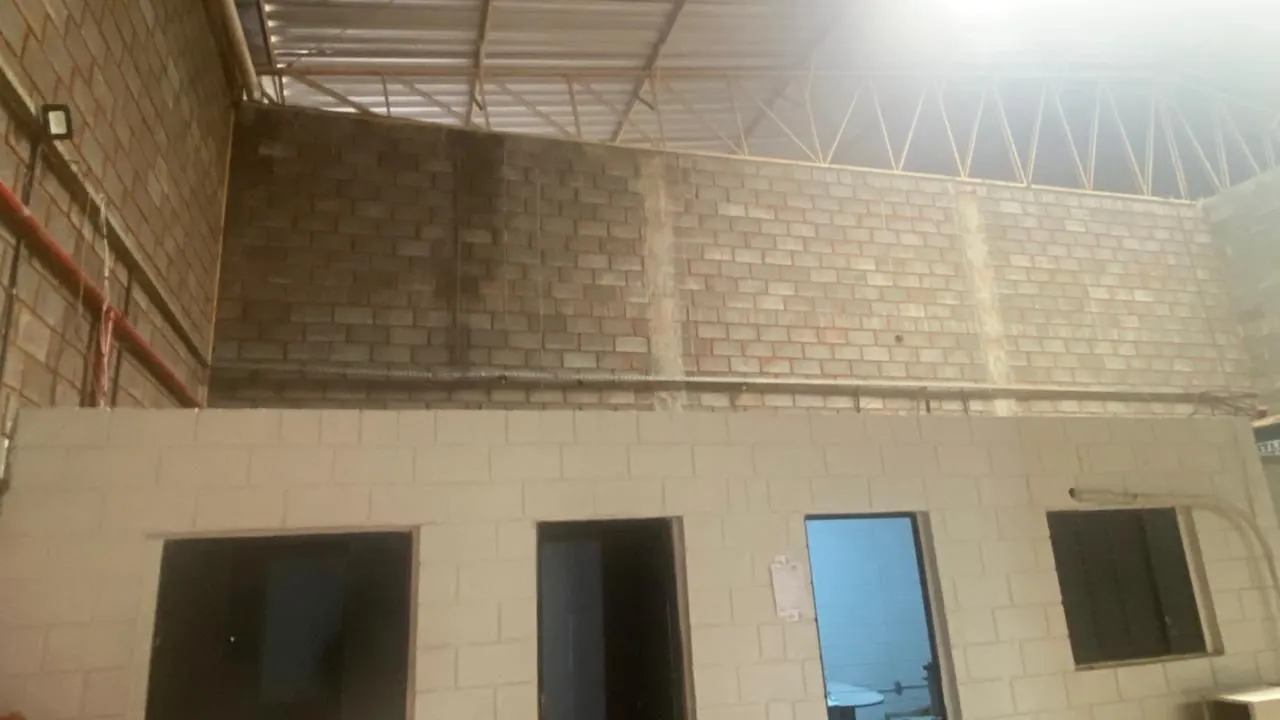 alugo galpao 500 m² para empresas