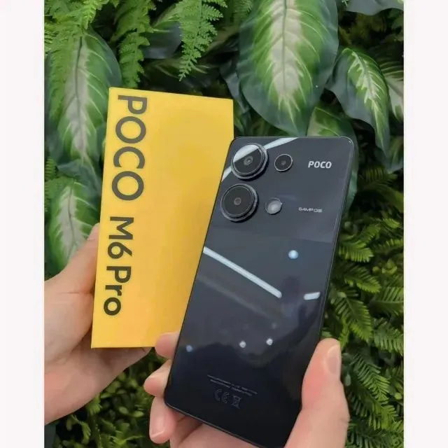POCO M6 PRO 512GB + 12 de ram