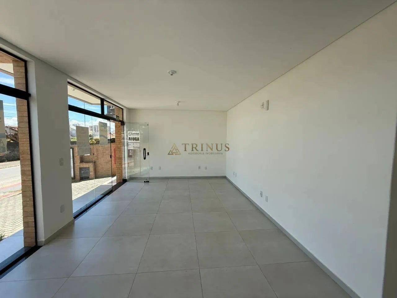 Loja no Centro de Palhoça para Locação - 34,64 m² - Foto 4