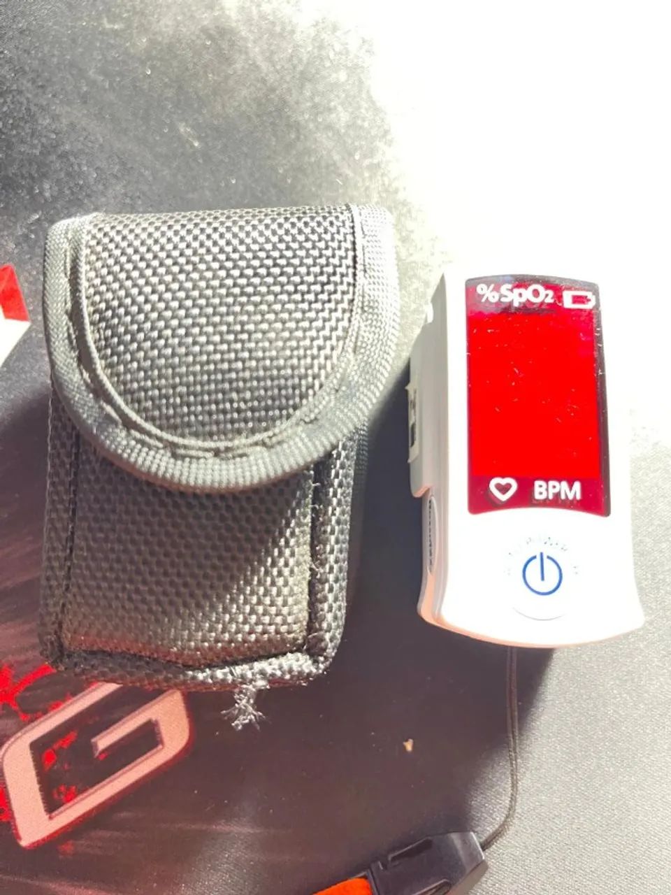 Oxímetro de Pulso Rossmax SB100