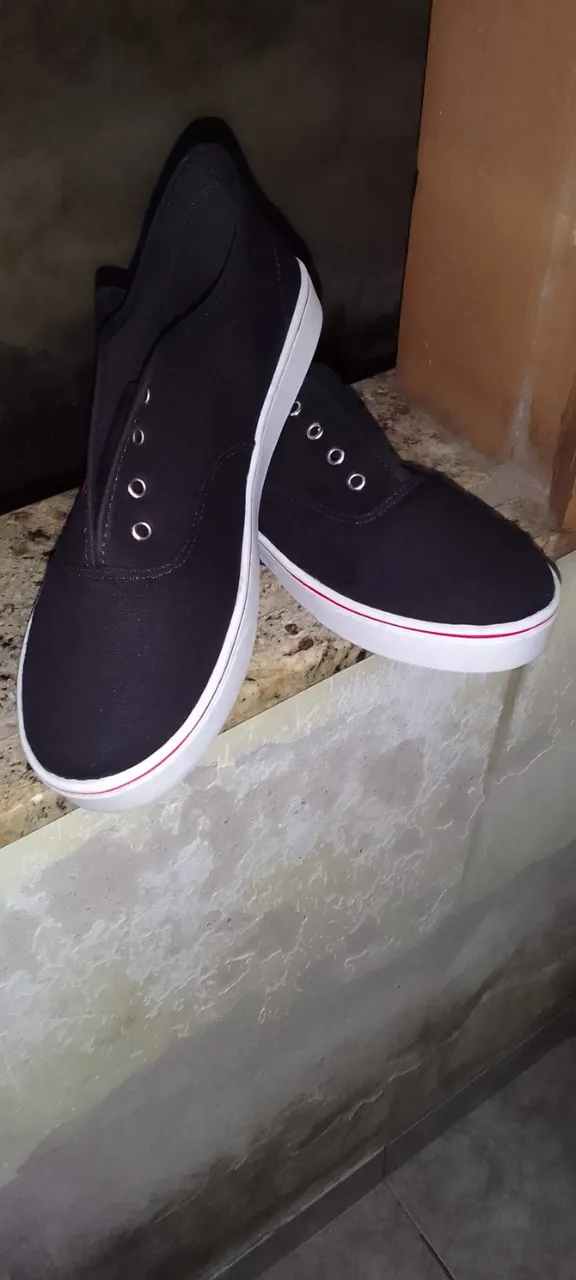 Tênis Novo