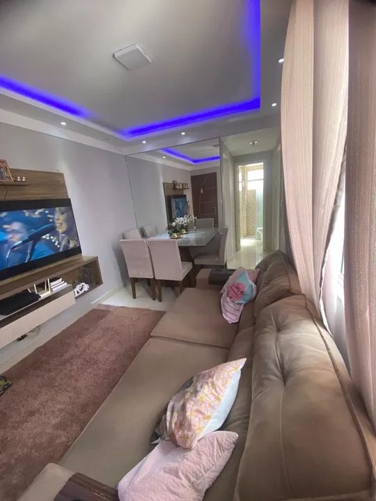 Apartamento 2/4 reformado 