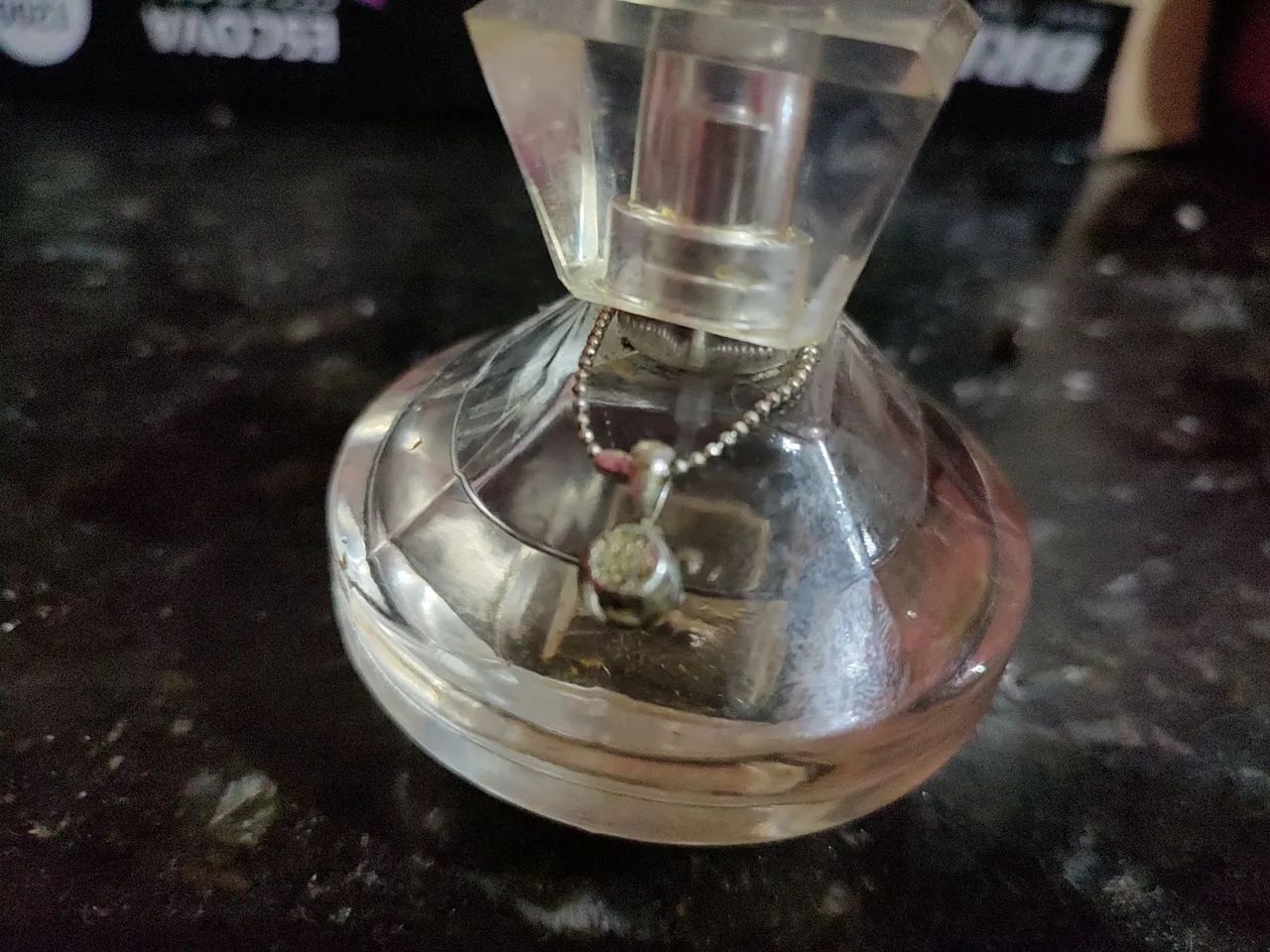 Perfume feminino em frasco de cristal luminária  - Foto 5