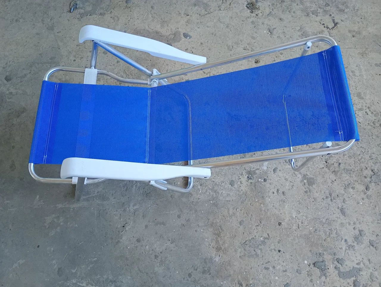 Cadeiras de praia novas sem uso - Foto 2