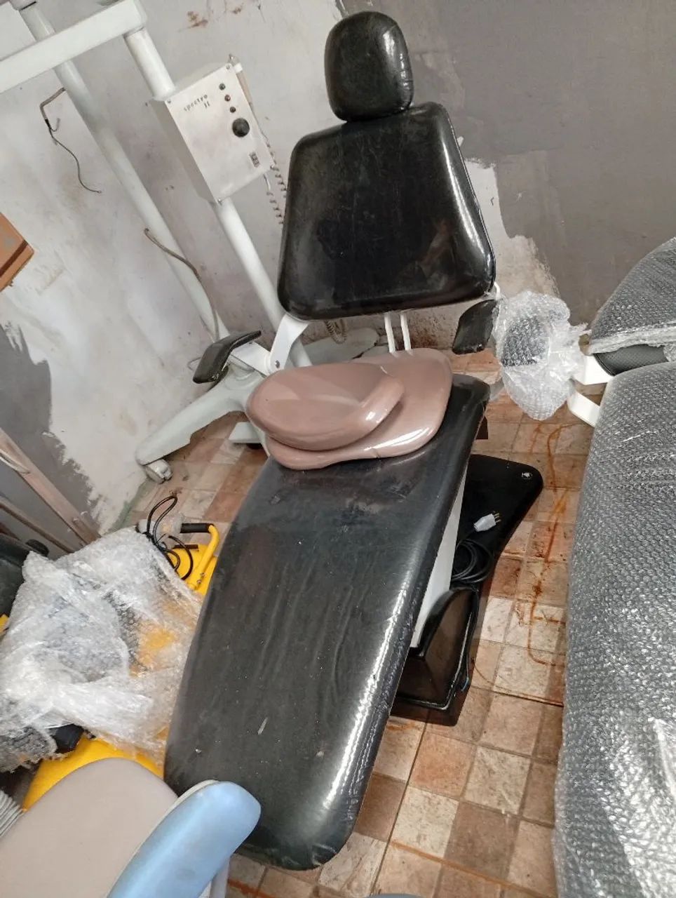 Cadeiras esteticista e oftalmo  - Foto 3