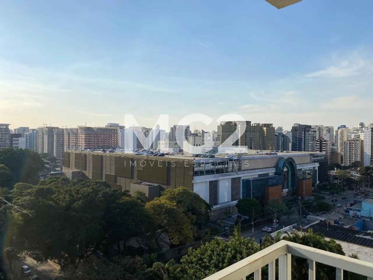 Studio mobiliado e equipado com 20m², 1 quarto para alugar em Moema.