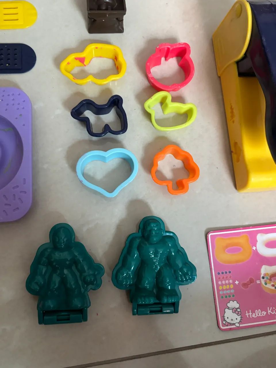 molde para massinha de modelar - Foto 4