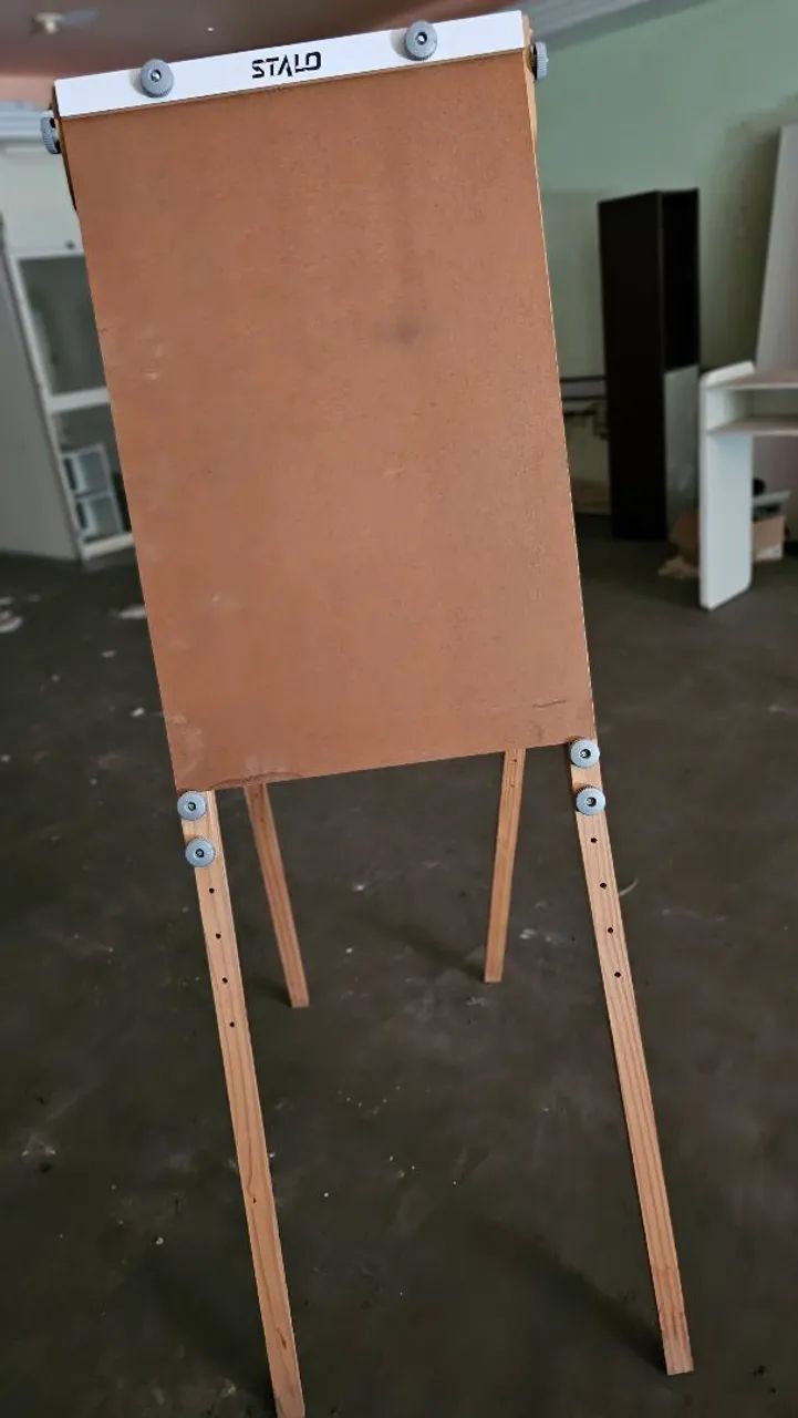 Cavalete quadro dobrável marca Stalo - Foto 4