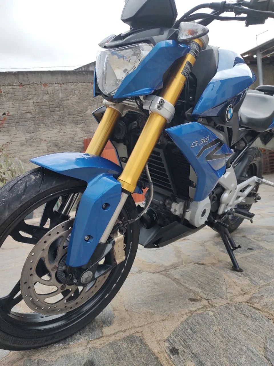 BMW 310R - Foto 9