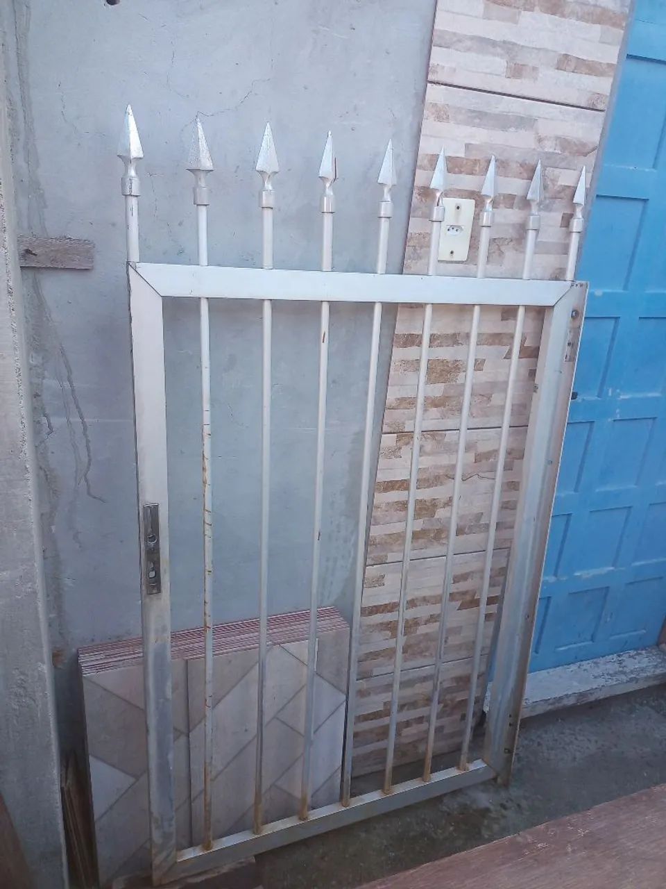 Portão de Alumínio 64316685922305120