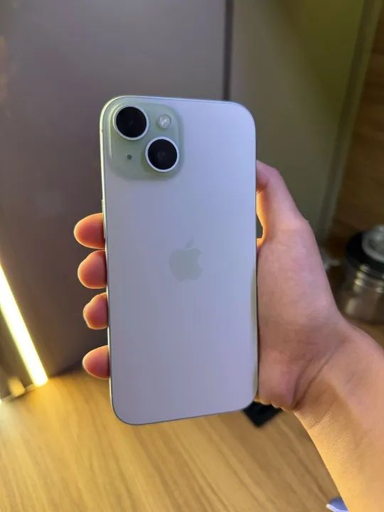 iPhone 15 128GB Cor Green, 88% saúde da bateria 3 meses de