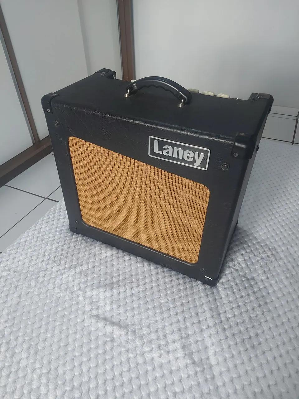 Amplificador Laney cub 12r
