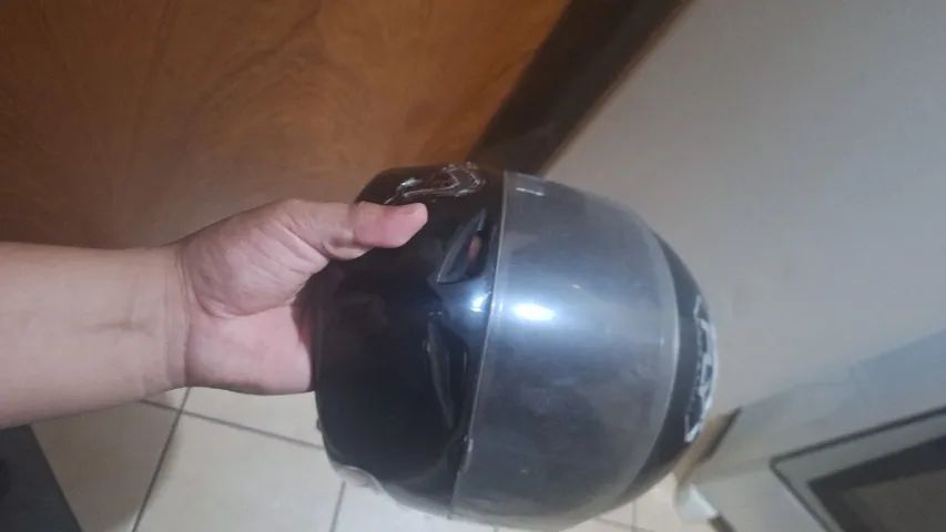 CAPACETE 2 POR 180$ - Foto 2