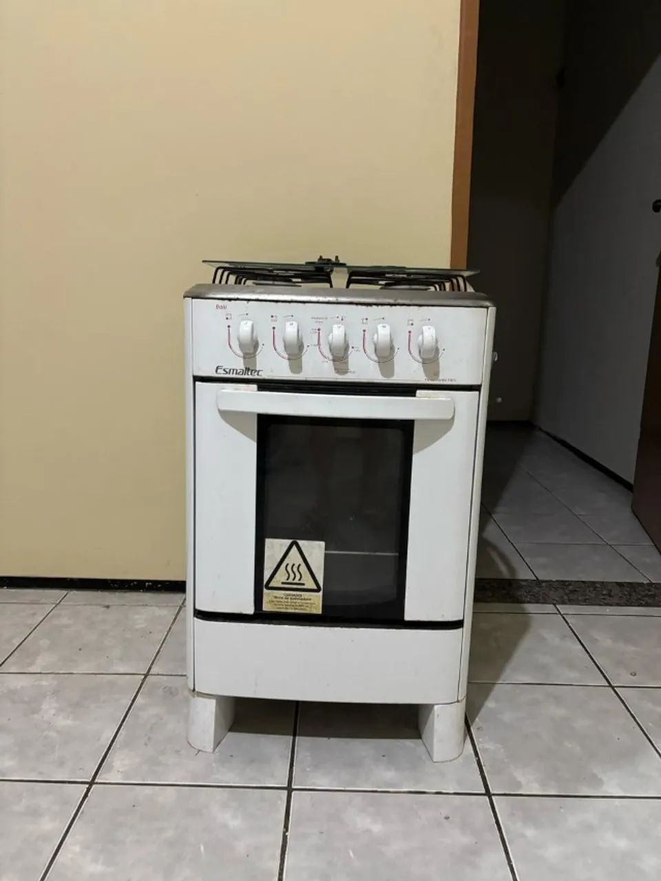 Fogão 4 bocas Esmaltec