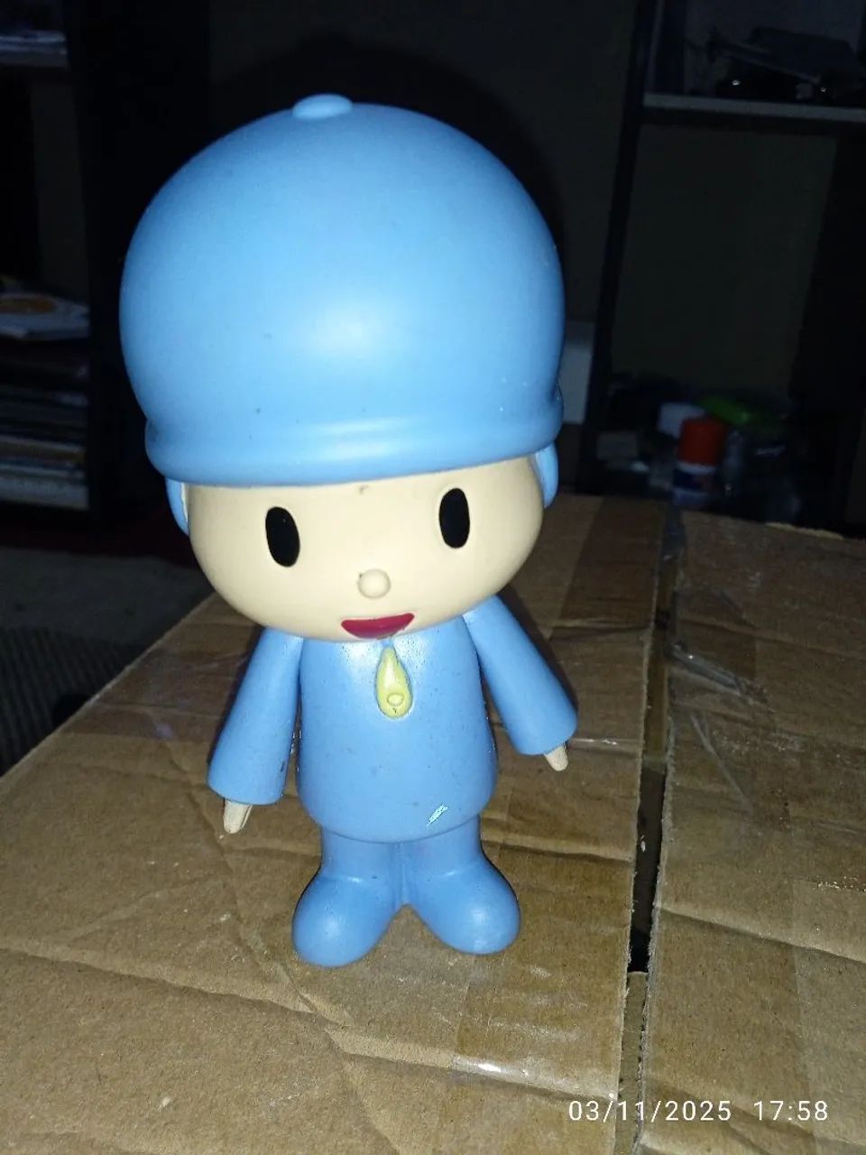 Boneco Pocoyo em vinil