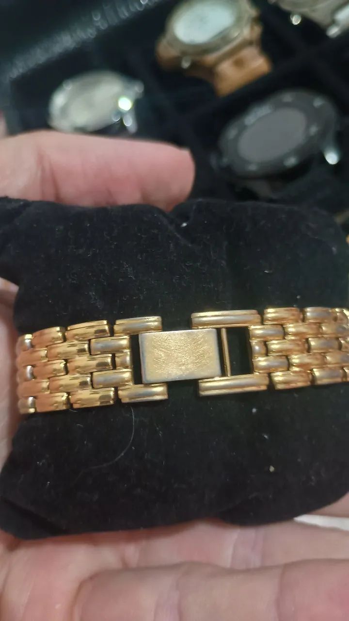 Relógio Mido Dourado Feminino - Elegância no Seu Pulso - Foto 3