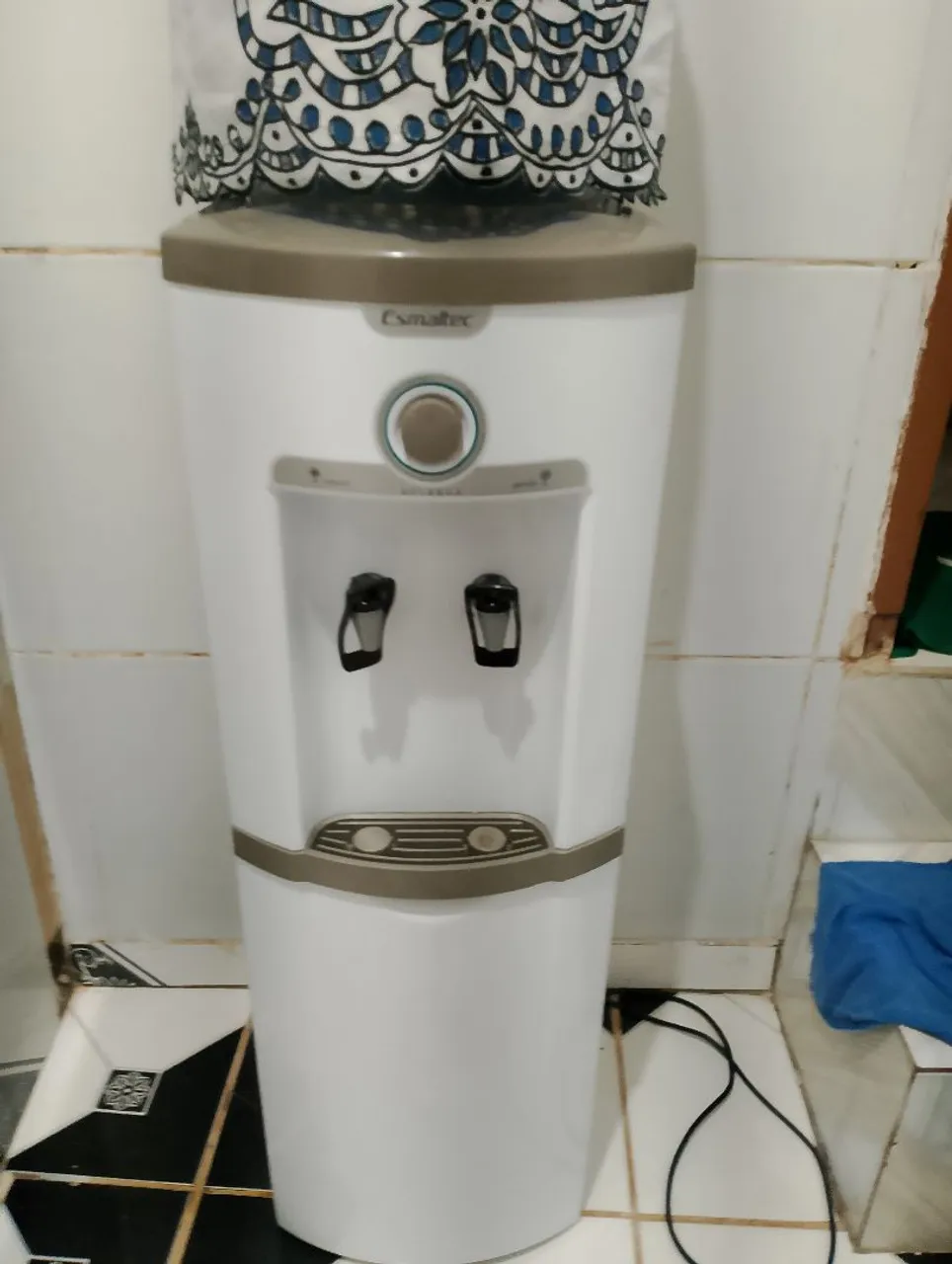 Bebedouro e Purificador de Água Esmaltec