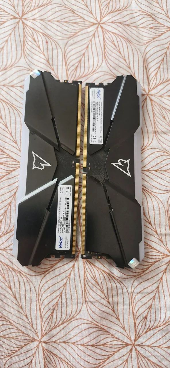 Netac DDR4 RAM Memory 3600MHz CL1864842092661505122