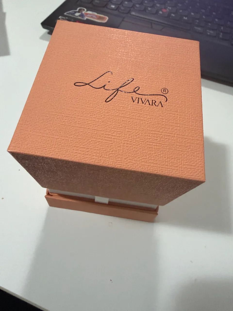 caixinha vivara original para relógio, com sacola, lacre e envelope original - Foto 3